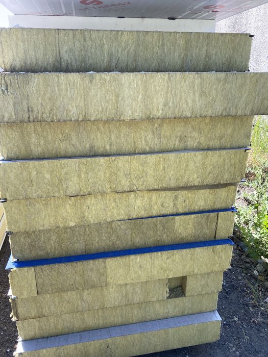 Продаю Сендвич панели( НЛ )