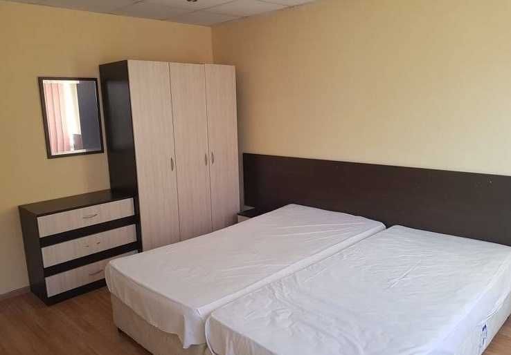 Дава се под наем Тристаен апартамент в Бургас, Славейков - 86 кв.м за 245 € - Снимка #3