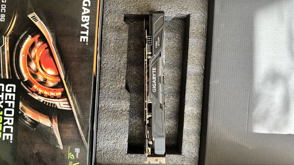 Продам видеокарту GTX 1070 ti