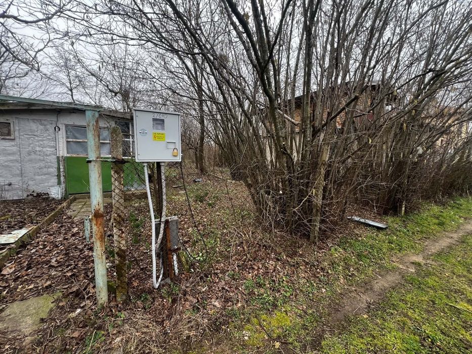 Продава се парцел