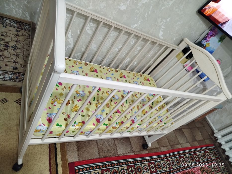 Продается детская кроватка