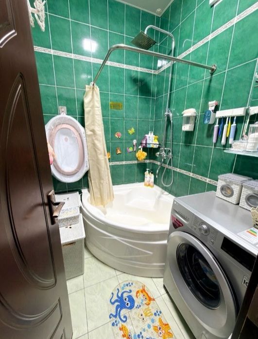 М.Улугбекский Р-он Массив Феруза 1/4/4 Ориентир Глория-Медикал