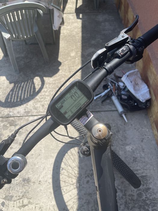 Vand bicicleta Semi-Electrica