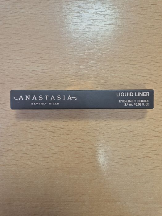 Anastasia BEVERLY HILS liquid liner > Очна линия