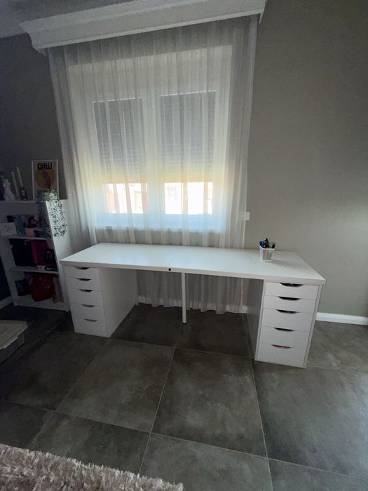 Birou Ikea blat si 2 comode alex