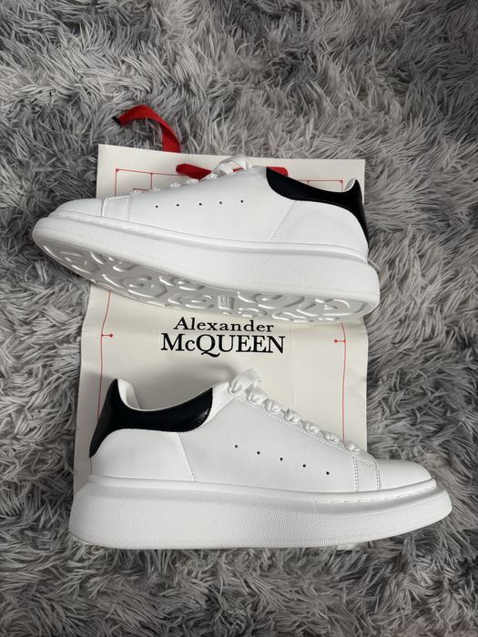 Alexander Mcqueen