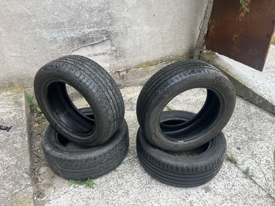 Anvelope 215 55 16