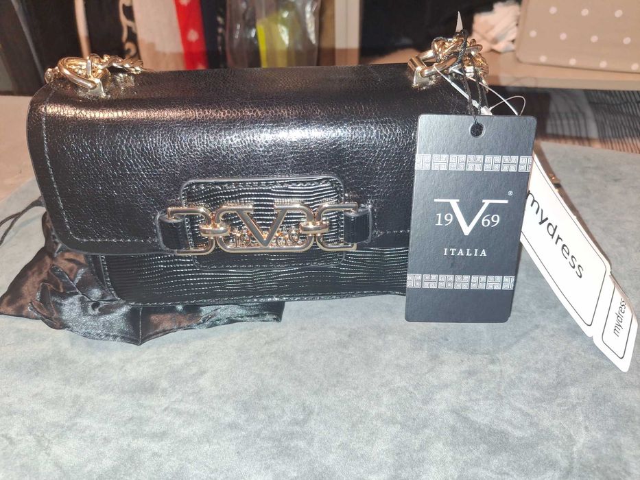 дамска чанта 19V69