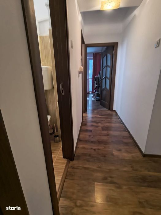 City Mall 4 Camere Semi,90 Mp Pret 155000 Euro