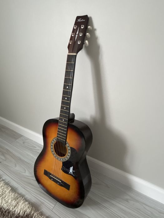 Гитара 6 струнная