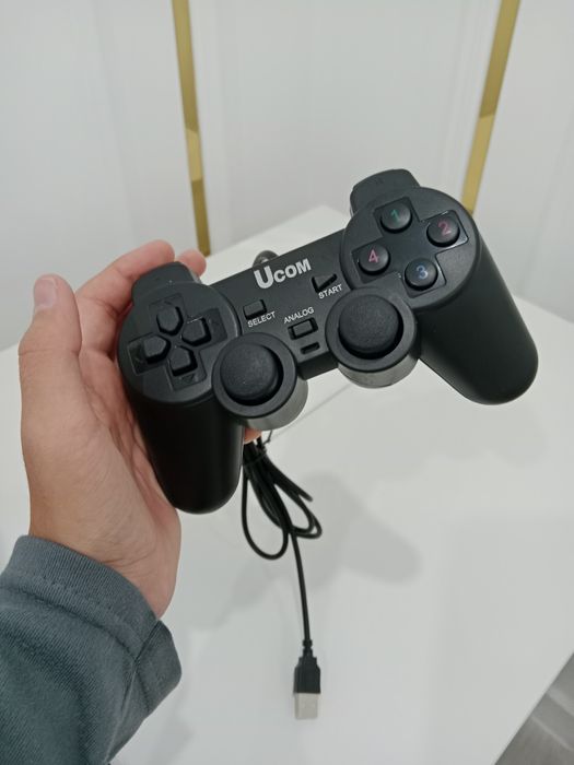 Продам джойстик новый