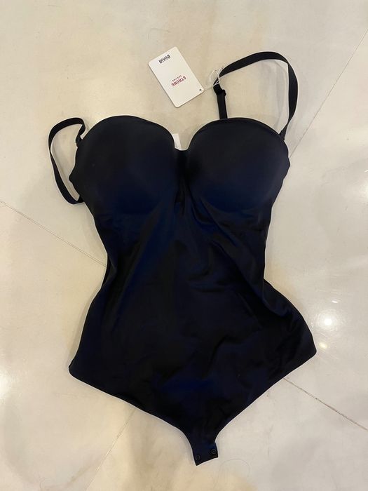 Wolford strong shaping