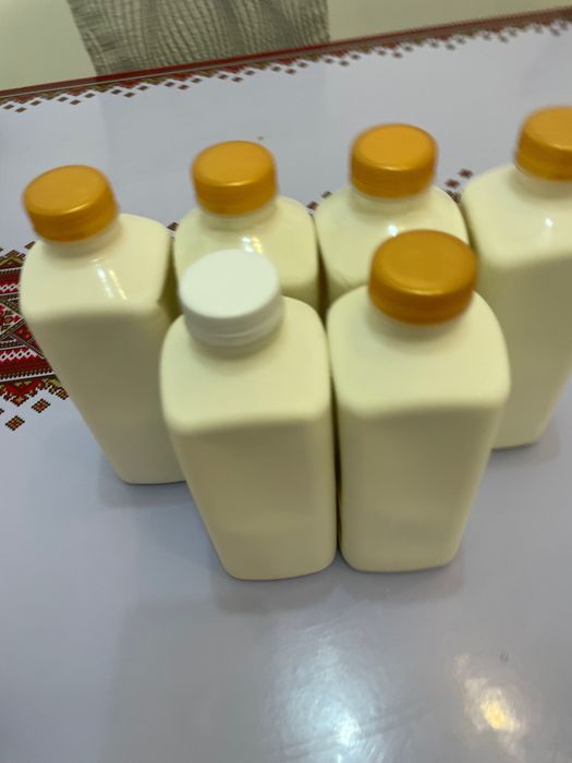 Козье молоко. Ешкі сүті