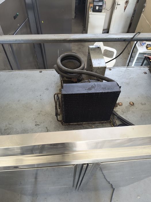 Двоен хл. Шкаф -- 2 + 8 градуса