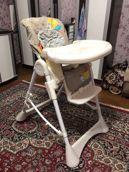 Ovqatlanadigan stol Manej