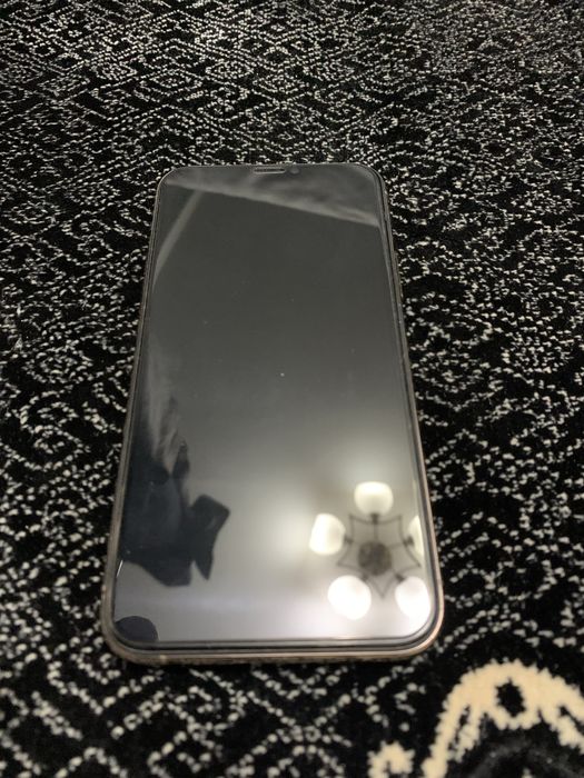 iPhone 11 pro 256