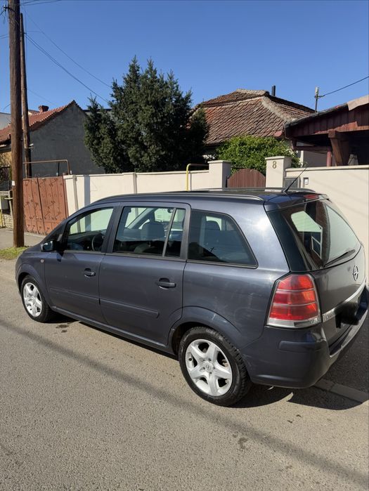 Opel Zafira - 1.9 TDI, 7 locuri