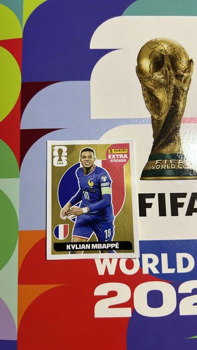 Stiker  world cup mbape gold panini
