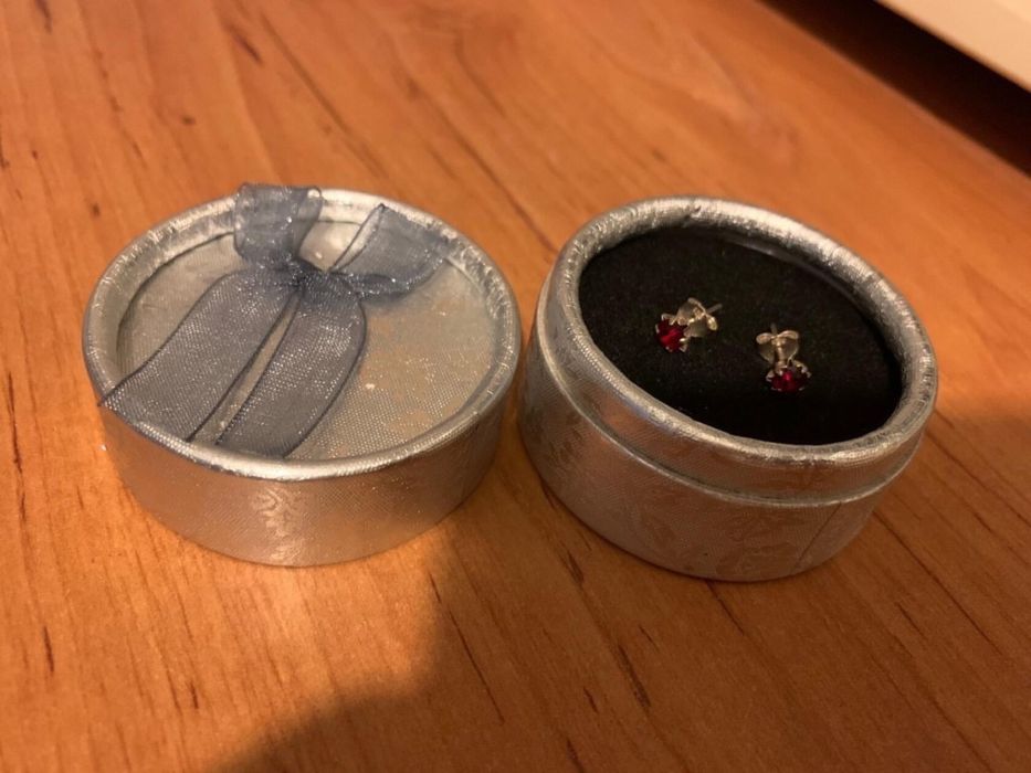 Продам новые 925 пр.