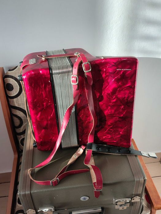 Acordeon 48 basi Hohner Junior