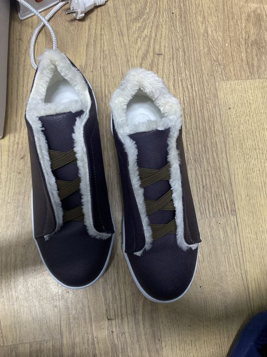 Продается кроссовки