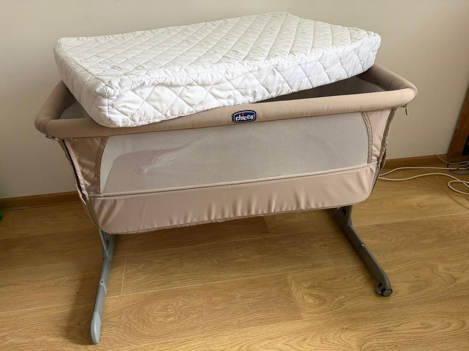 Pătuț co-sleeper chicco