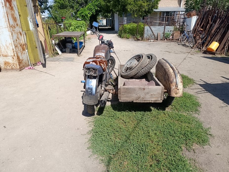 Продам Иж планета 5