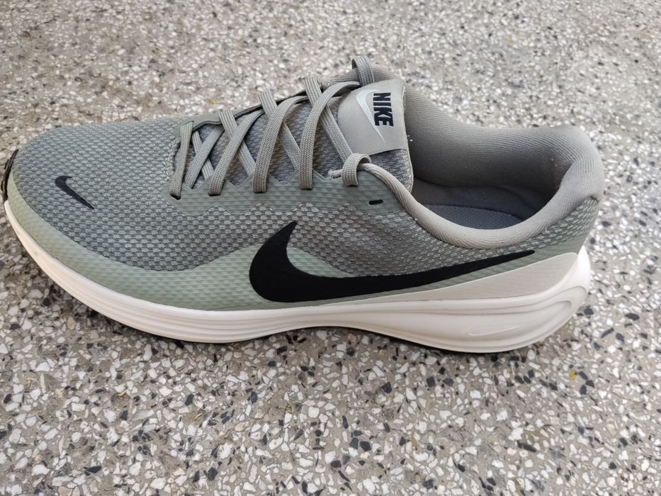 Оригинални маратонки Nike