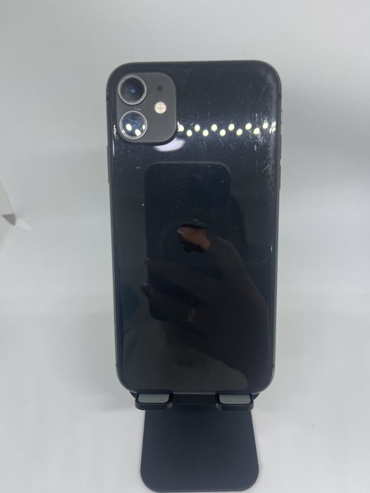 Iphone 11 64 GB Pintel kz 75105