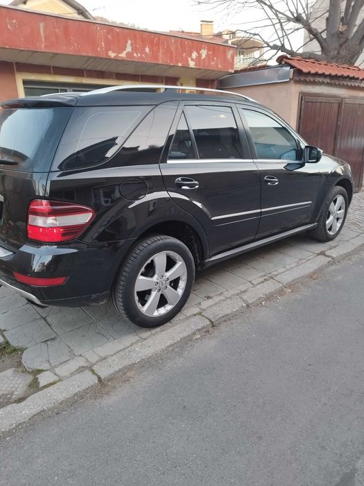 Продавам Mercedes ML320 W164