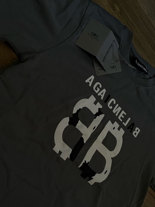 Tricou Balenciaga nou-cu eticheta