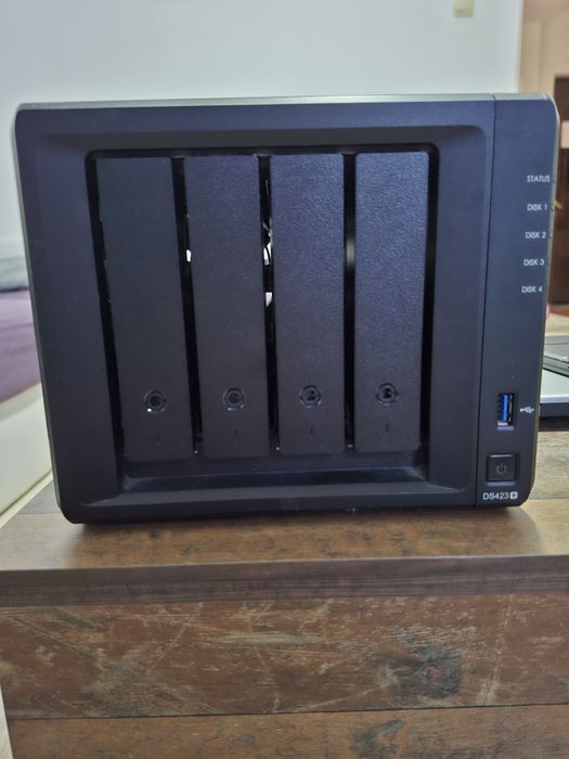 Nas Synology 423+