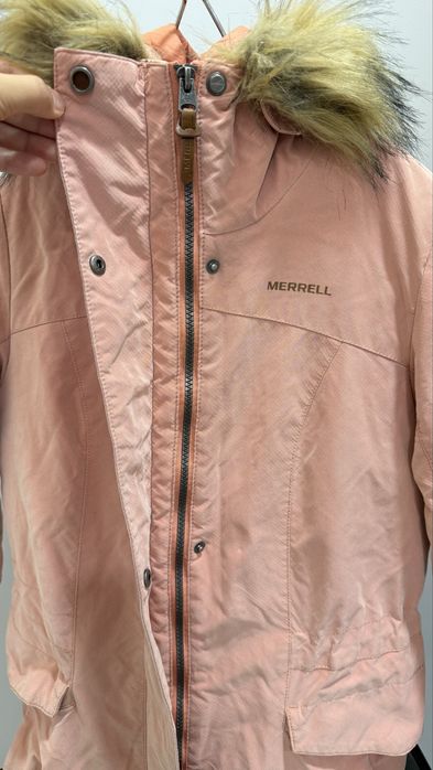 Продам парку на весну, осень, размер S