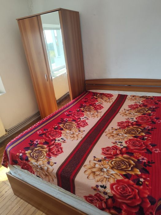 Închiriez apartament 2 camere
