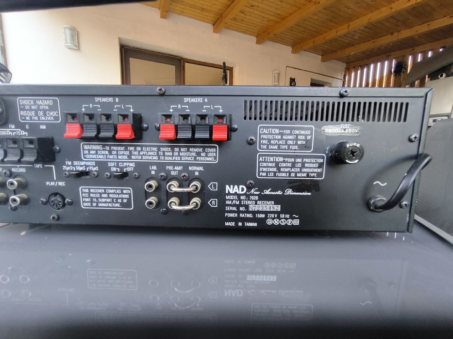 Stereo receiver NAD 7020