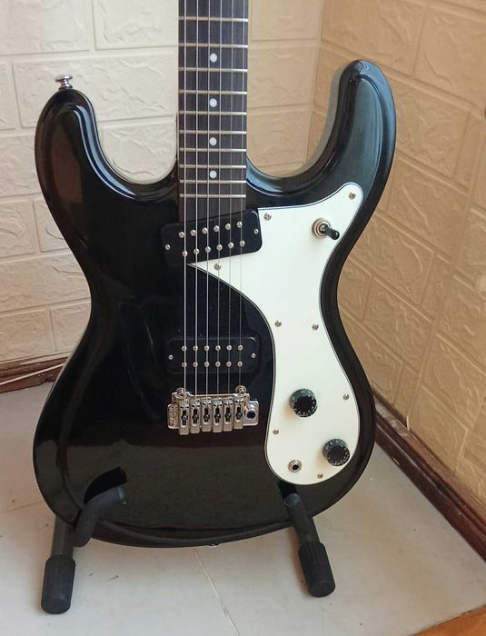 Електрическа китара Harley Benton