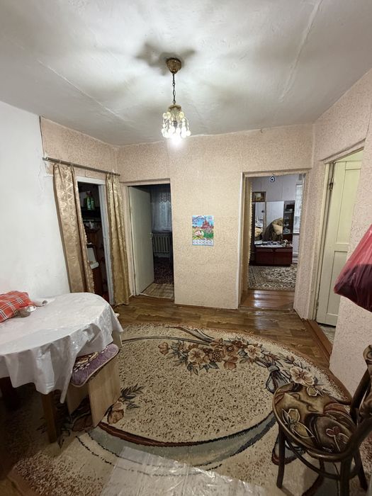Продается дом в центре Кобды