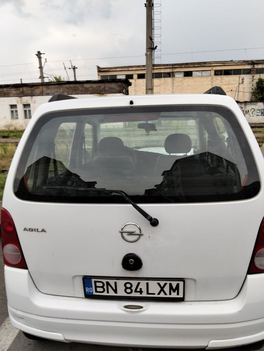 Vând Opel Agila 2005