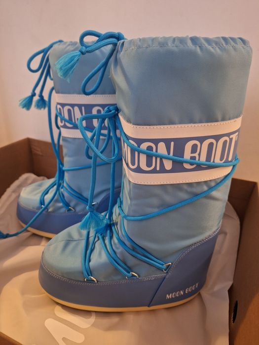 Moon boot нови 39/41