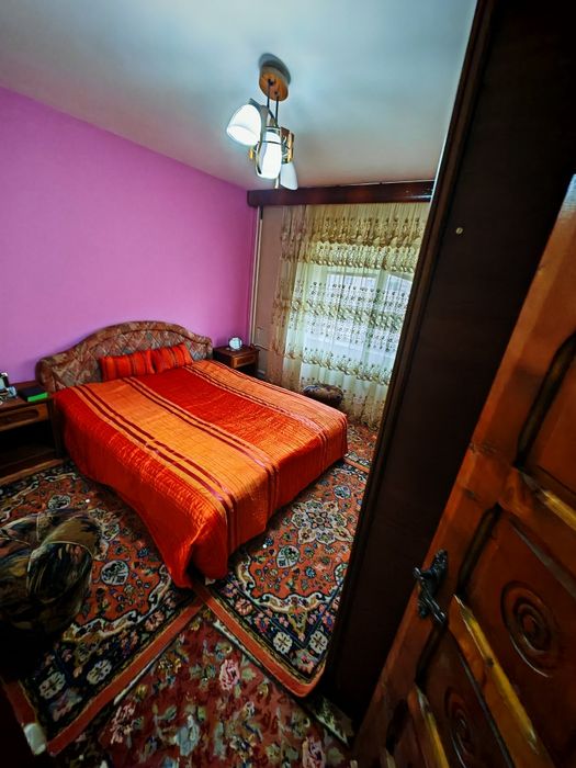 apartament 2 camere etaj 1 zona i