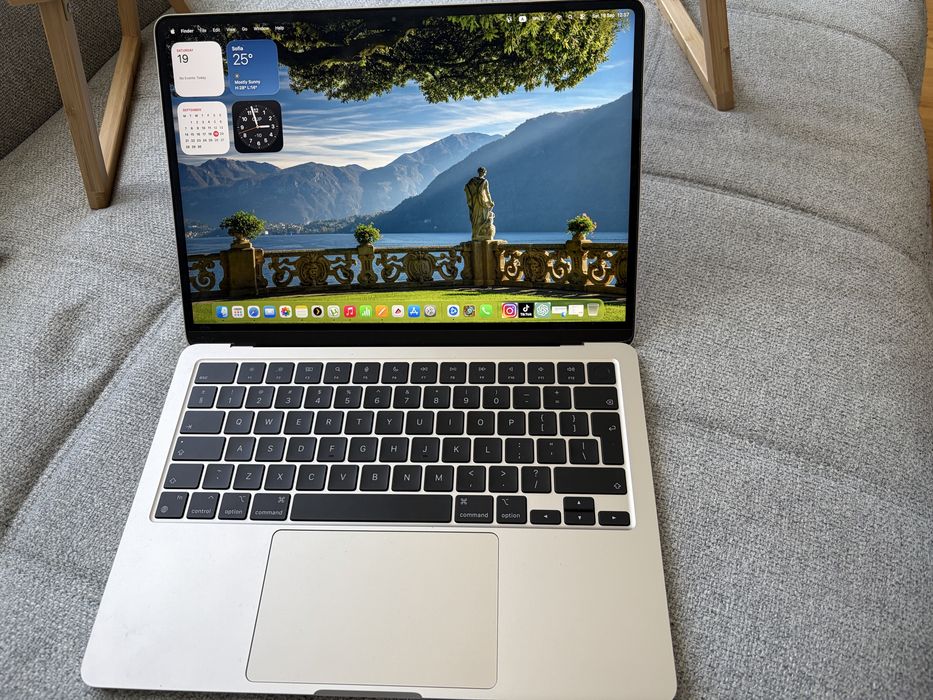 Macbook Air M2 13.6 8gb/256 gb ssd