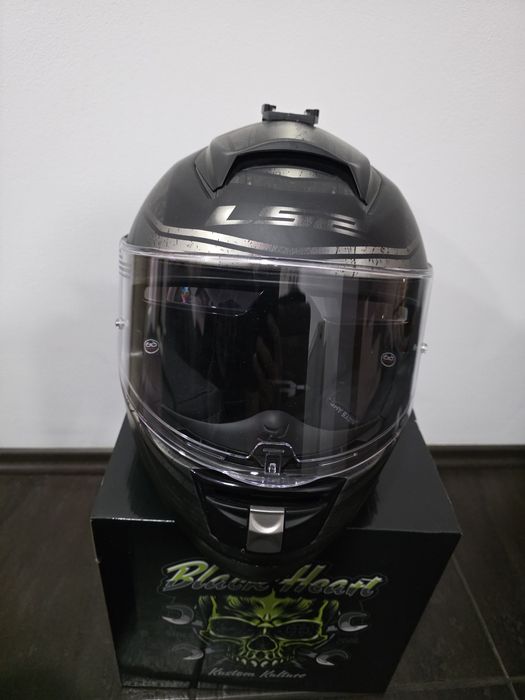 Vând..cască..moto  Ls2