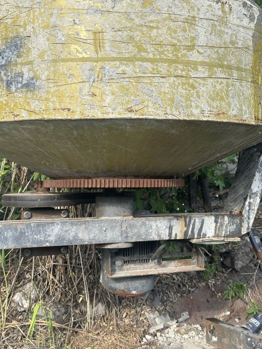 Продам Бетономешалку