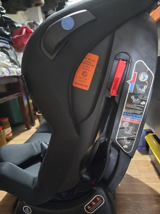 Автокресло Ilovi