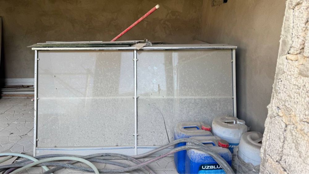 Витрина сотилади