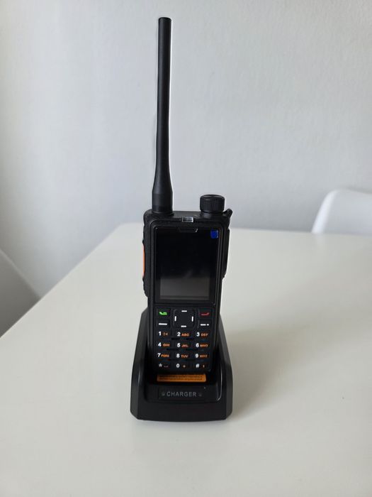 ABBREE AR-880 stație radio digitală DMR de mare putere (10W), dual-band (VHF/UHF)