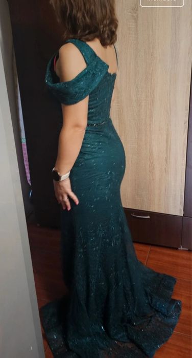 Rochie elegantă,  culoarea verde smarald