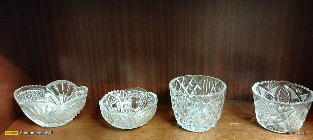 Столовые приборы