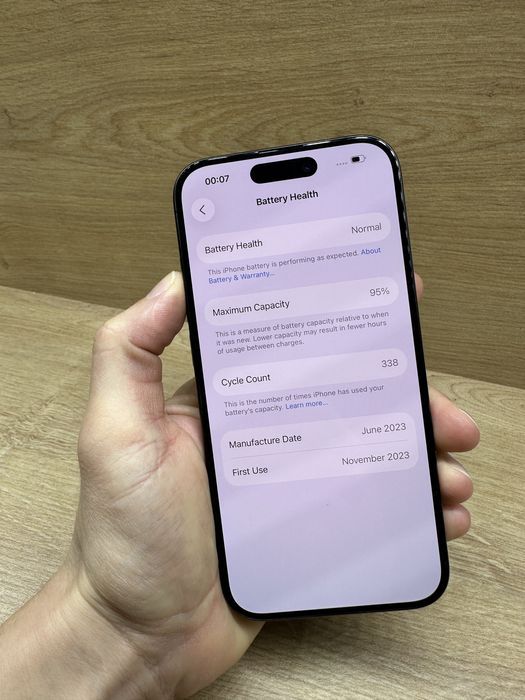 iPhone 15 Pro 256Gb Black titanium 95%% battery life