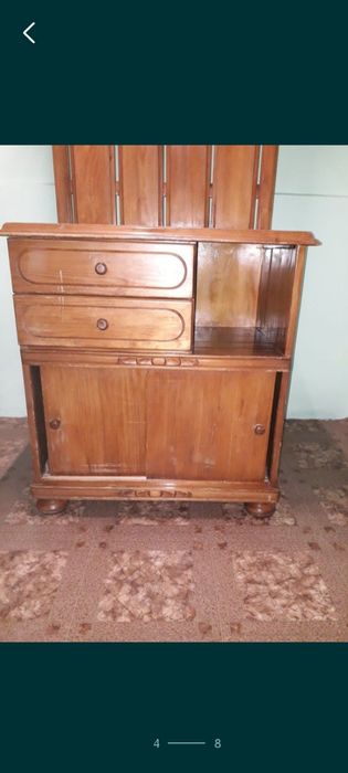 Cuier din lemn masiv